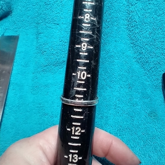 Silvertone faux turquoise blue howlite leaf large intricate decorative ring - Picture 2 of 5